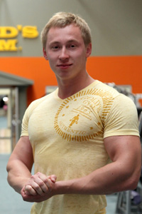 Антон Востряков, инструктор тренажерного зала, Dinamo.